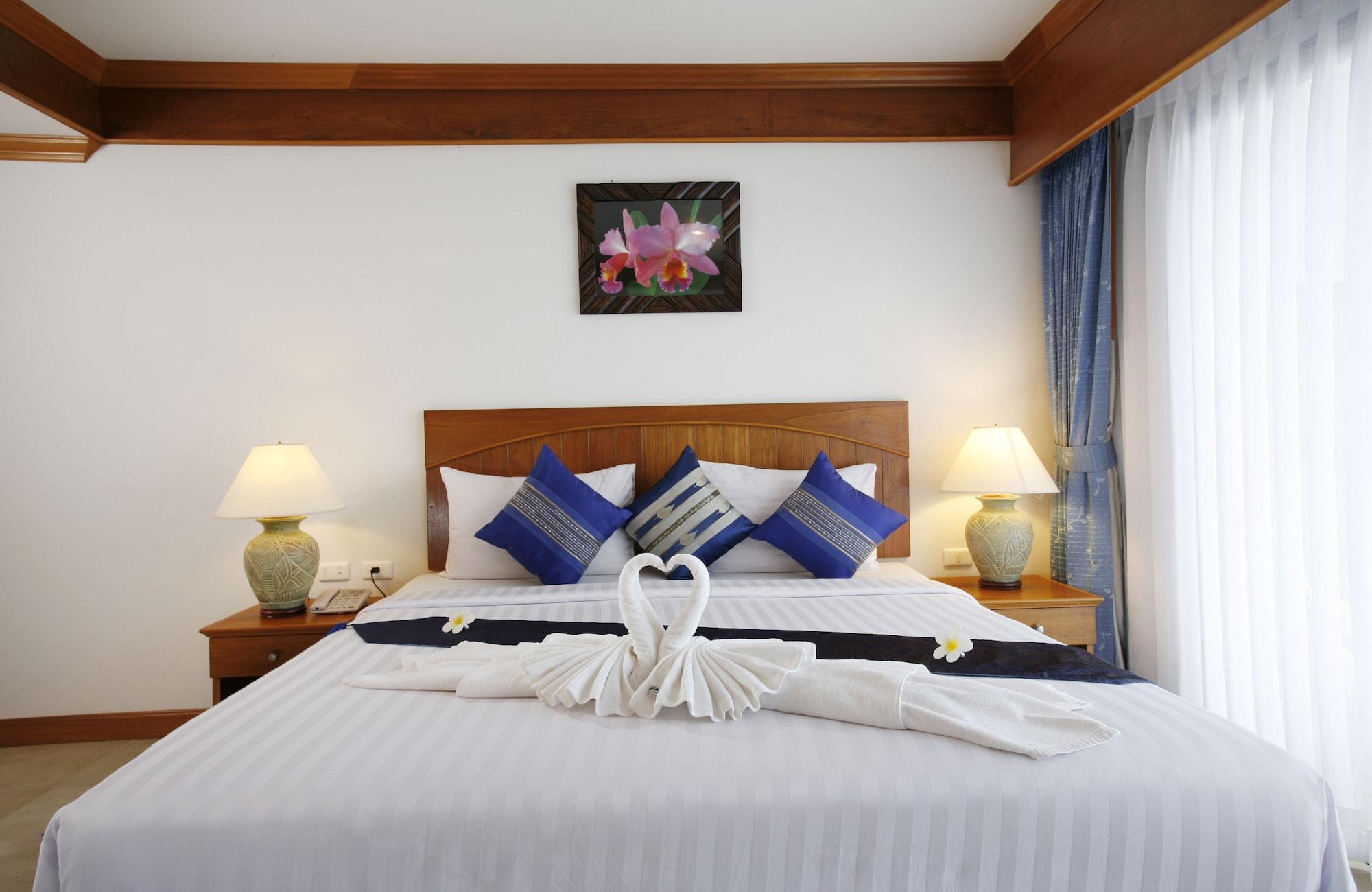 Jiraporn Hill Resort Patong Exterior foto